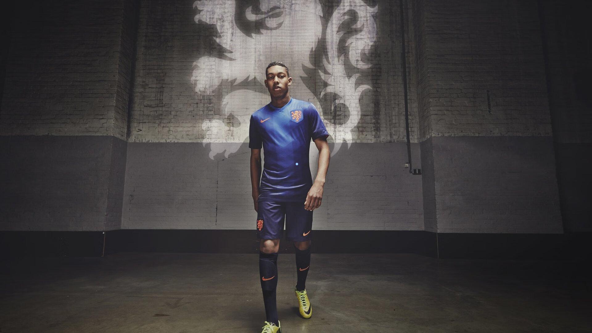 爱游戏_阿德耶米续约谈判陷入僵局，坚持加入解约条款，违约金或飙升至8000万欧元